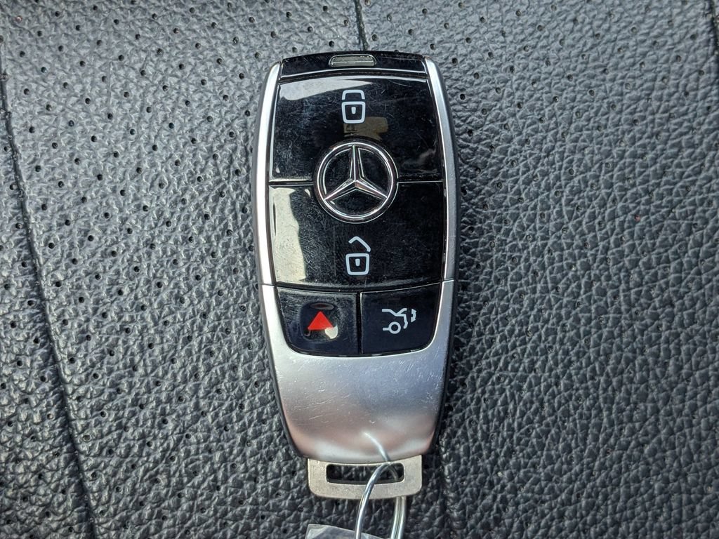 Used 2020 Mercedes-Benz E 450 4MATIC Sedan image 30