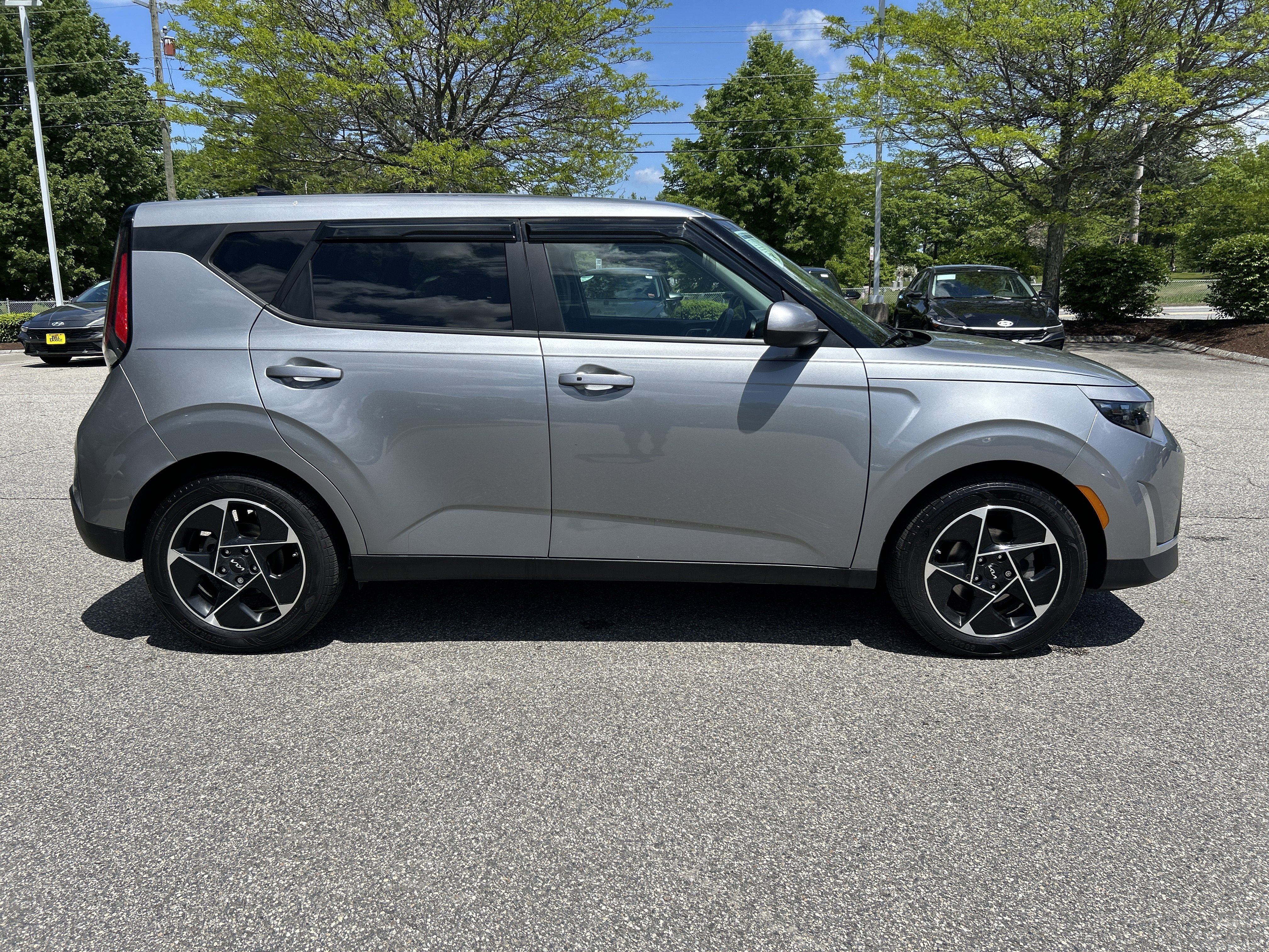 Used 2024 Kia Soul EX FWD image 4