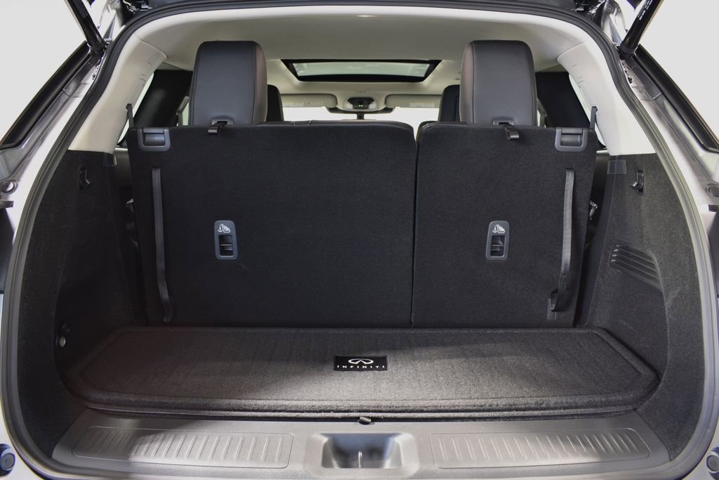 New 2026 INFINITI QX60 Luxe w/ Family Package image 29
