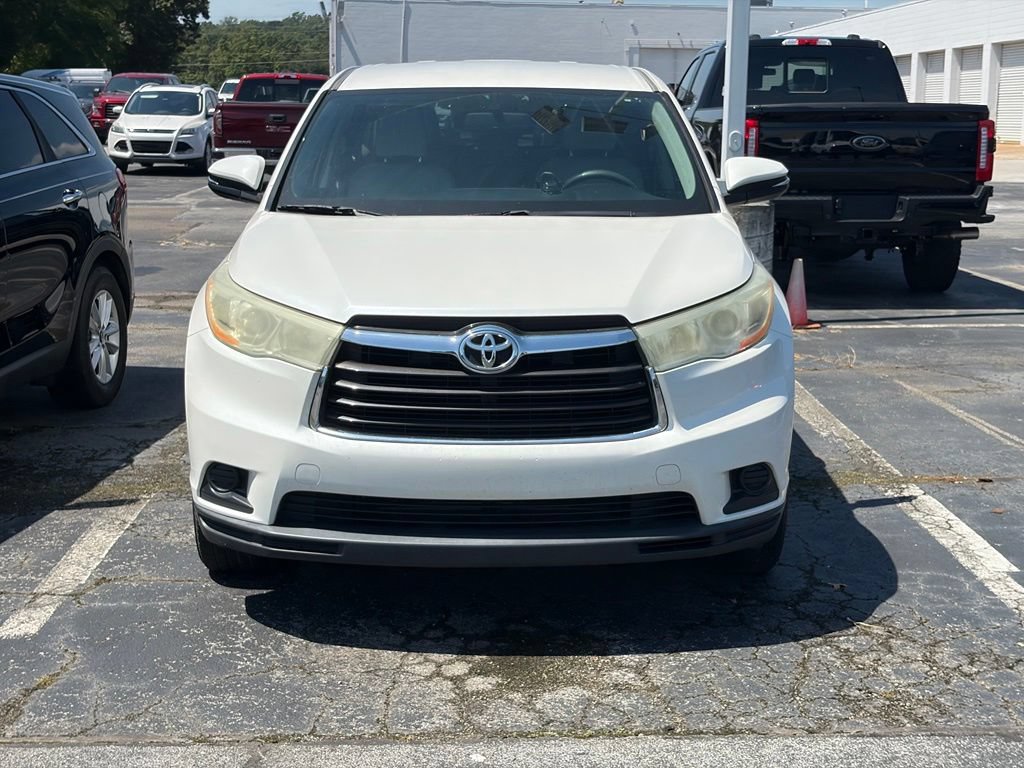 Used 2014 Toyota Highlander LE FWD image 5