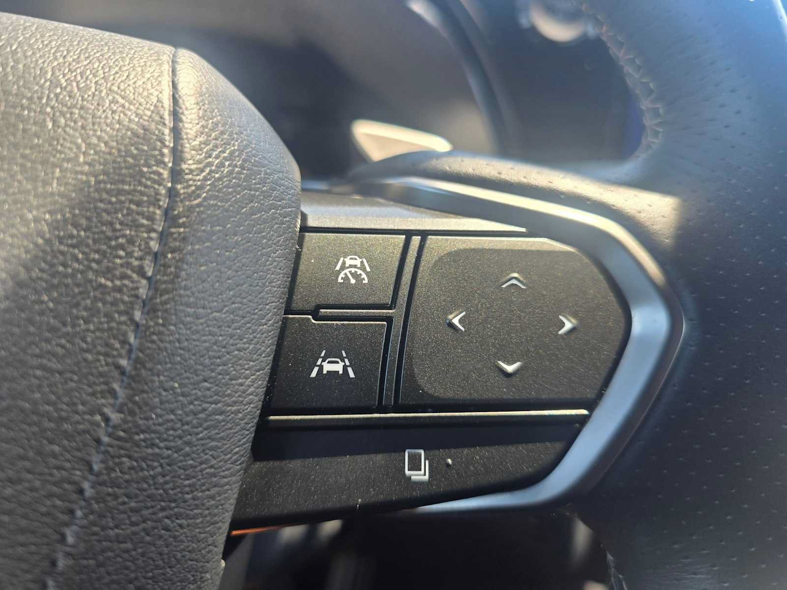 Used 2023 Lexus RX 500h F Sport w/ Cold Area Package AWD/4WD image 34