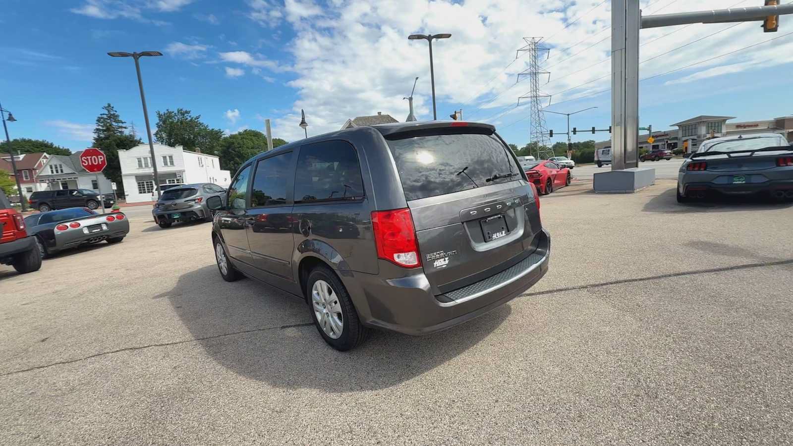Used 2016 Dodge Grand Caravan SE w/ Quick Order Package 29E SE FWD image 6