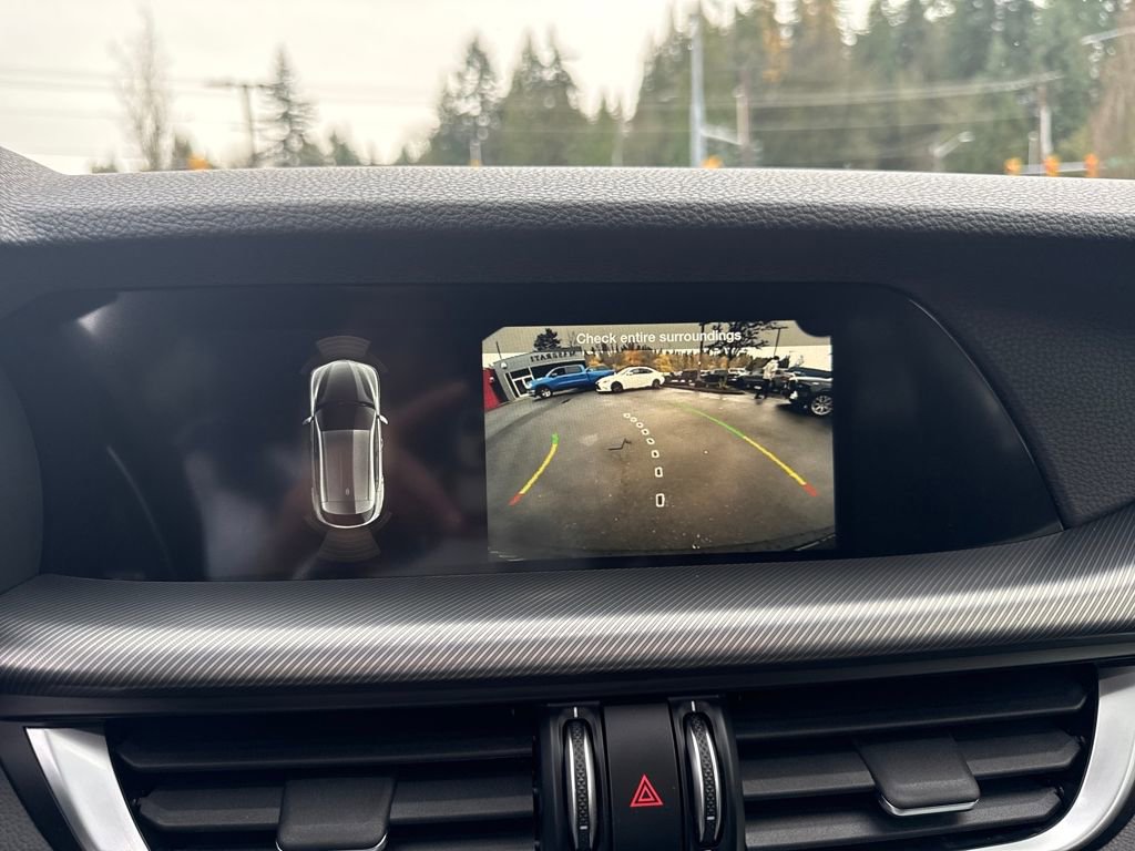 New 2025 Alfa Romeo Stelvio Sprint w/ Convenience Package image 24