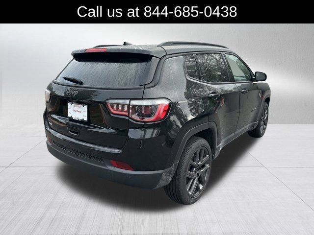 New 2026 Jeep Compass Limited image 5