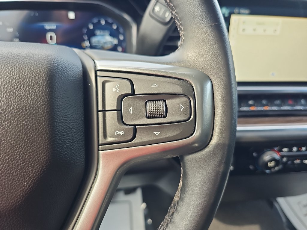 Used 2023 Chevrolet Silverado 1500 RST AWD/4WD image 18