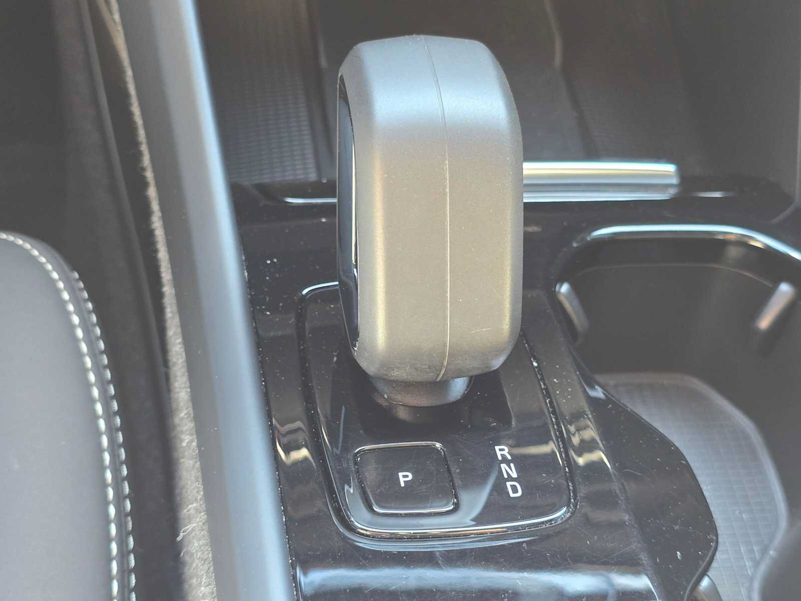 Certified 2023 Volvo C40 P8 Recharge Ultimate AWD/4WD image 31