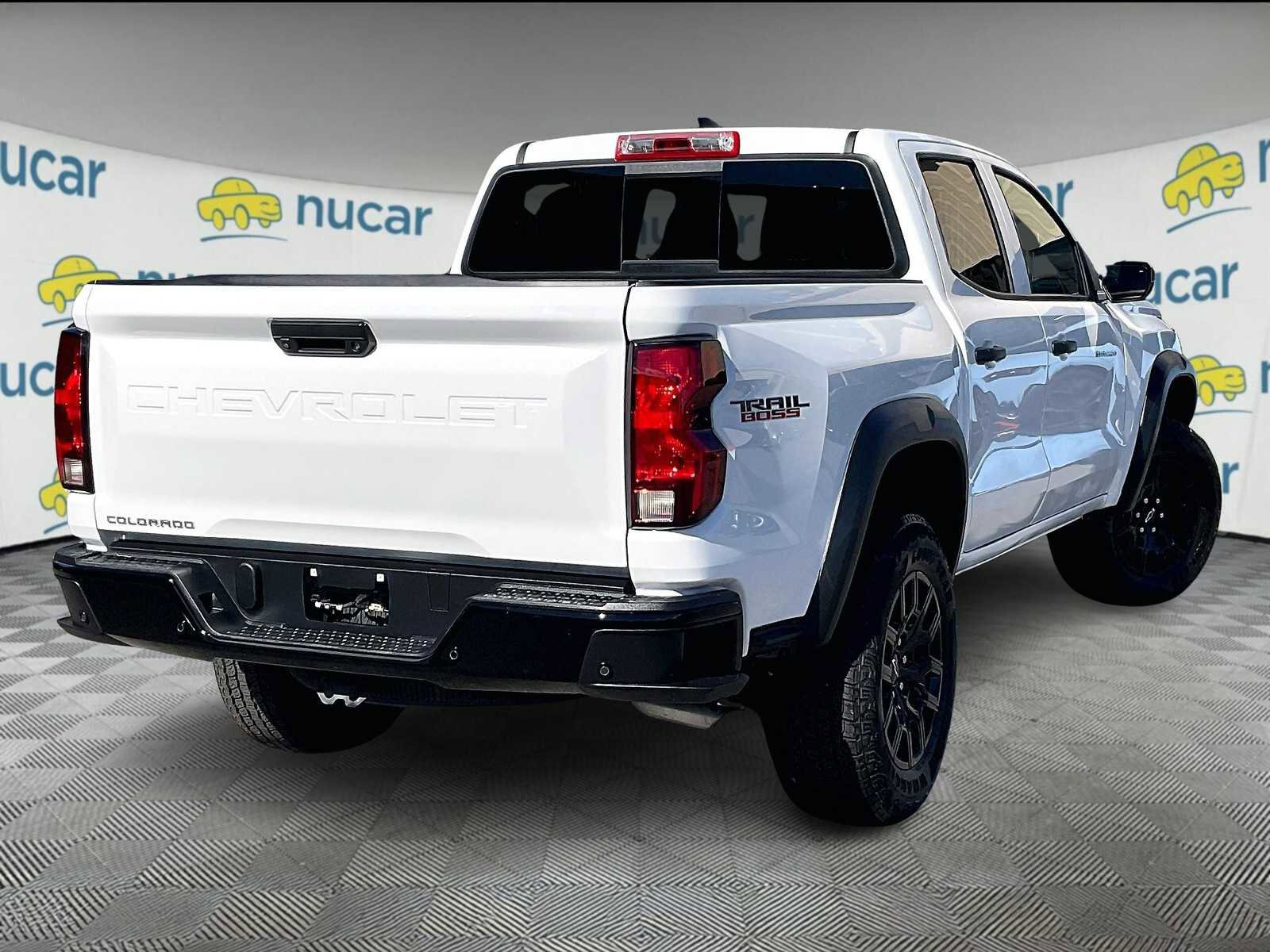 Used 2024 Chevrolet Colorado Trail Boss image 6