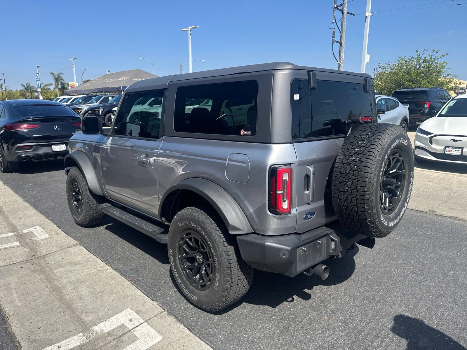 Used 2022 Ford Bronco Outer Banks AWD/4WD image 4
