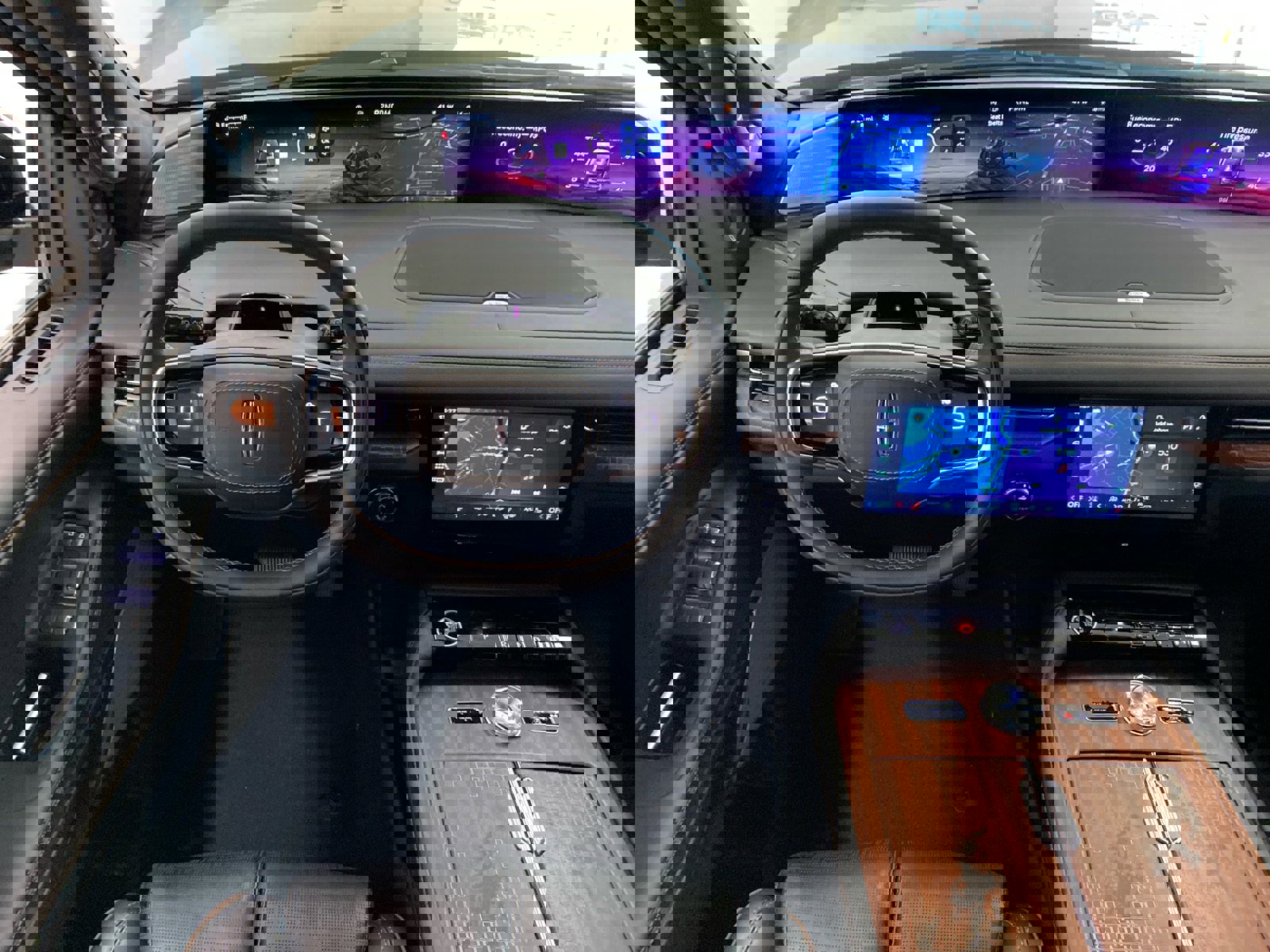 New 2025 Lincoln Navigator Black Label image 14