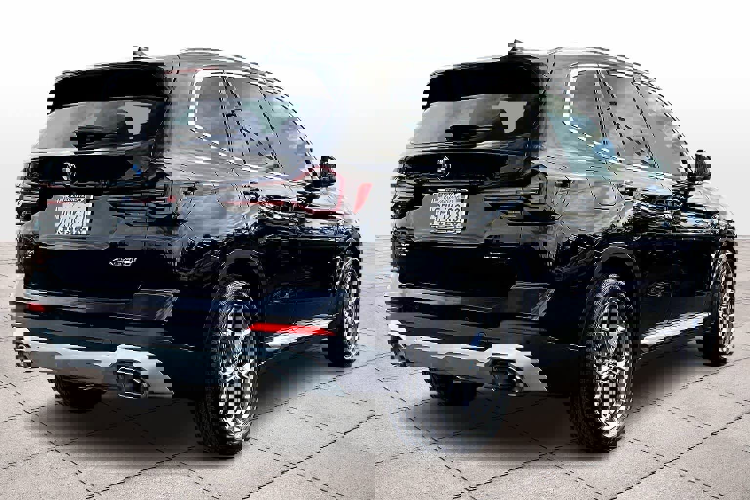 Used 2023 BMW X3 xDrive30i w/ Convenience Package image 16