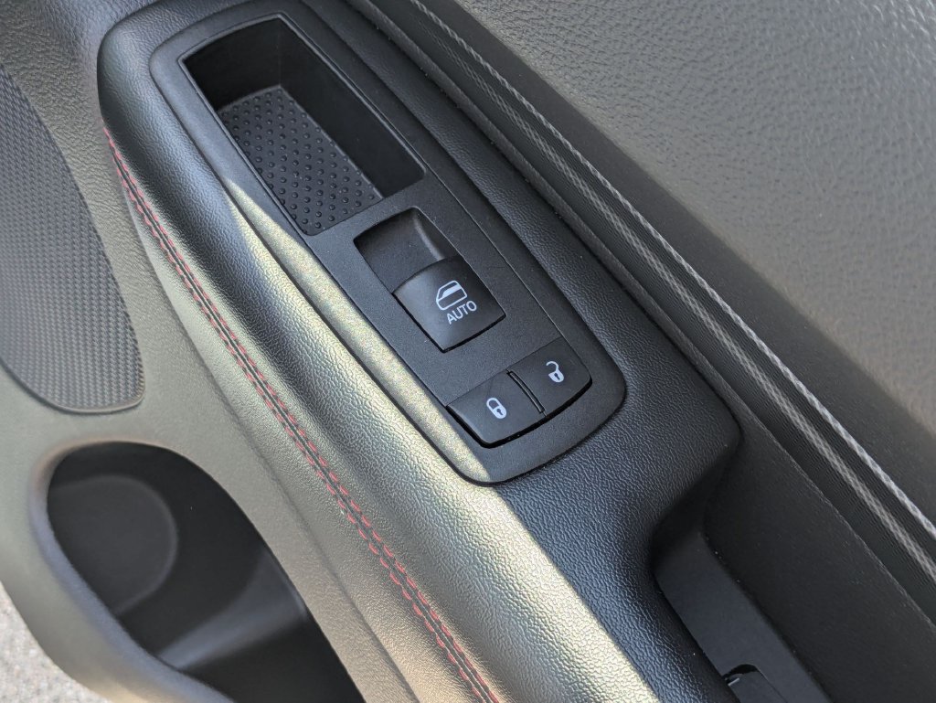 Used 2025 Dodge Durango GT RWD image 37