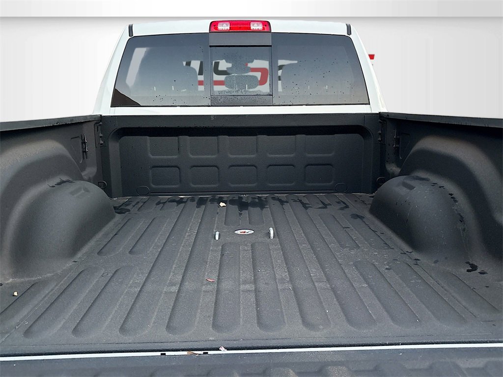 Used 2024 RAM 3500 Tradesman w/ Chrome Appearance Group image 25
