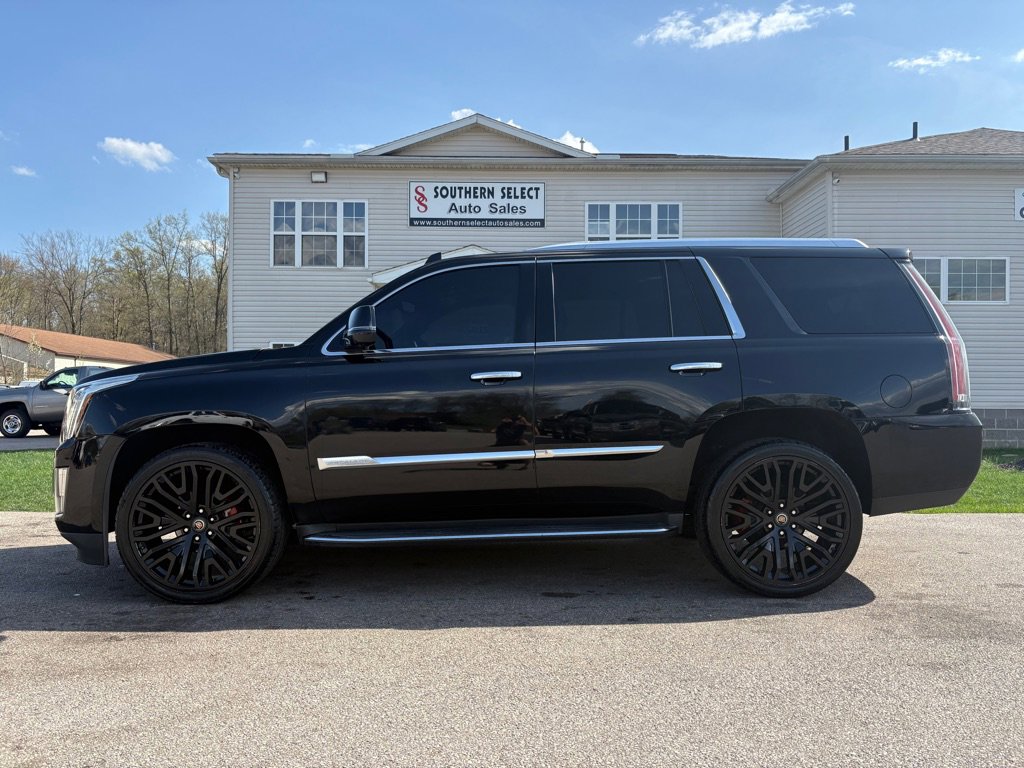 Used 2016 Cadillac Escalade Luxury