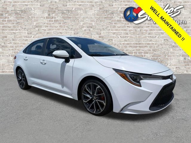 Used 2021 Toyota Corolla L FWD image 2
