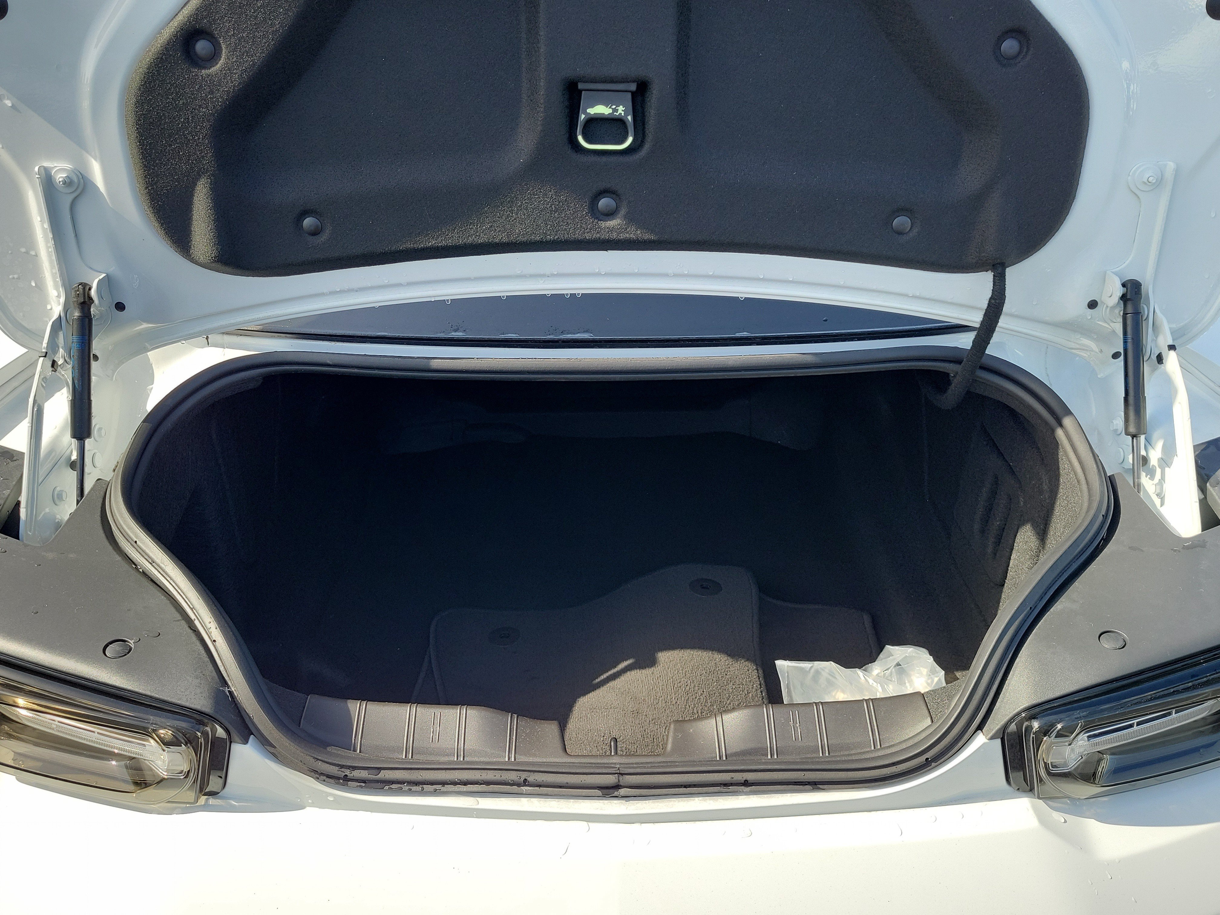 Used 2024 Chevrolet Camaro SS RWD image 10