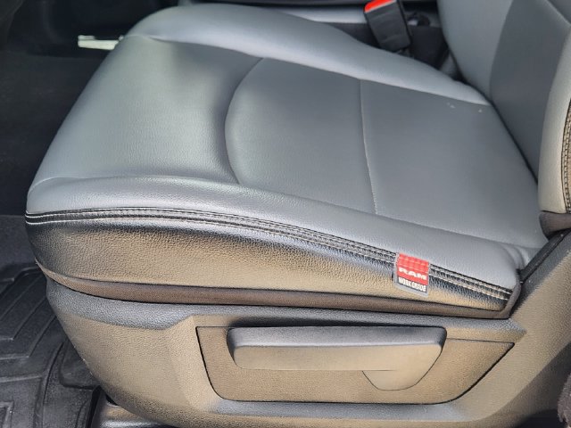 Certified 2025 RAM 2500 Tradesman AWD/4WD image 32