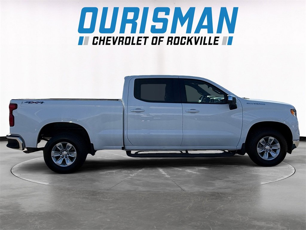 New 2026 Chevrolet Suburban Z71 w/ Sun And Tow Package image 7