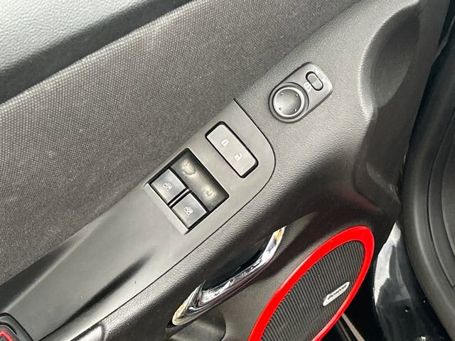 Used 2012 Chevrolet Camaro SS image 12