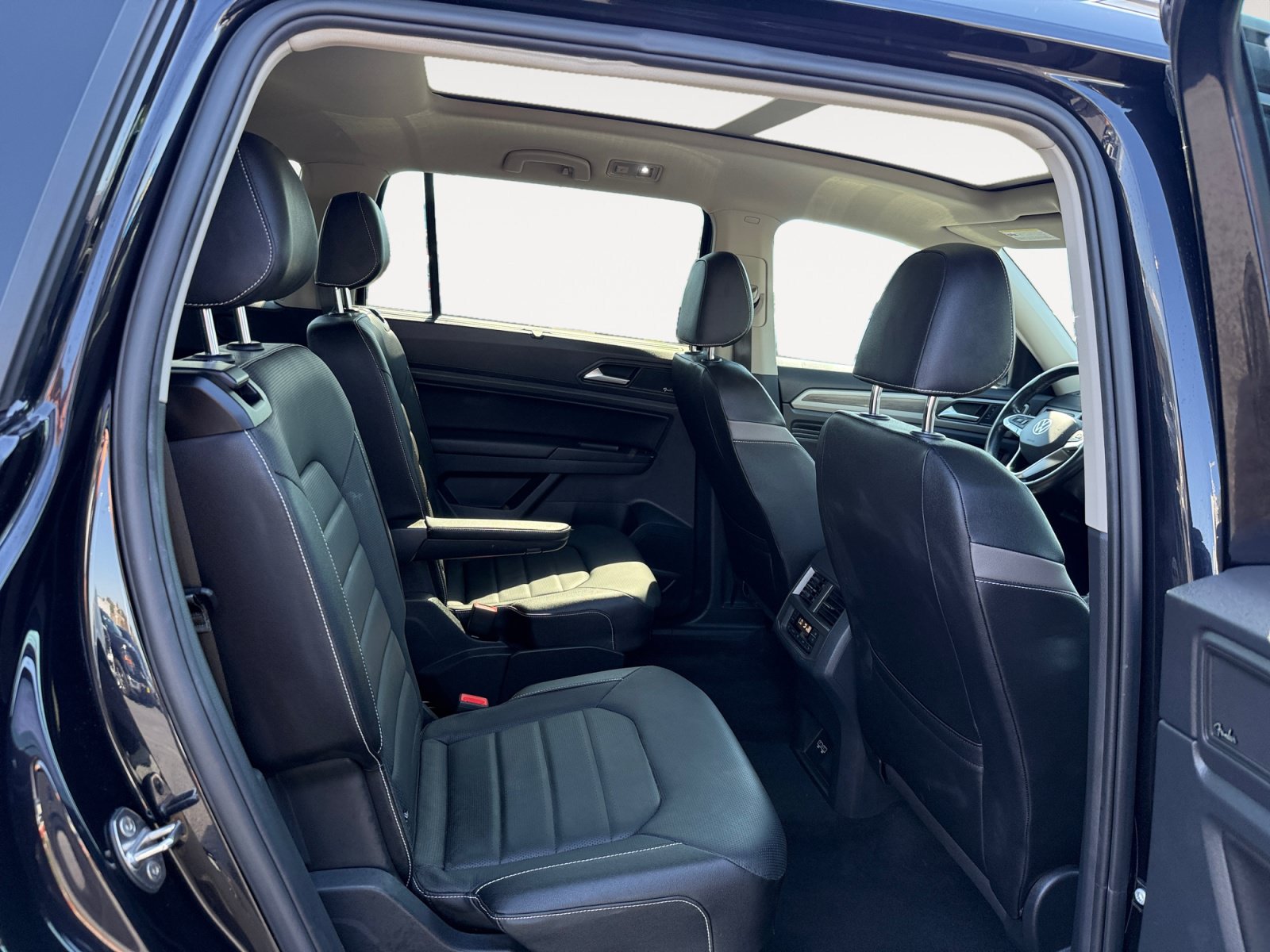 Certified 2021 Volkswagen Atlas SEL Premium AWD/4WD image 18