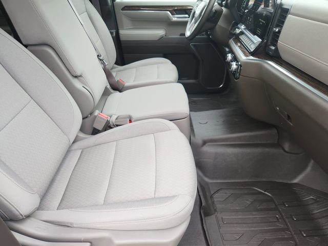 Used 2024 GMC Sierra 1500 SLE w/ Preferred Package image 11