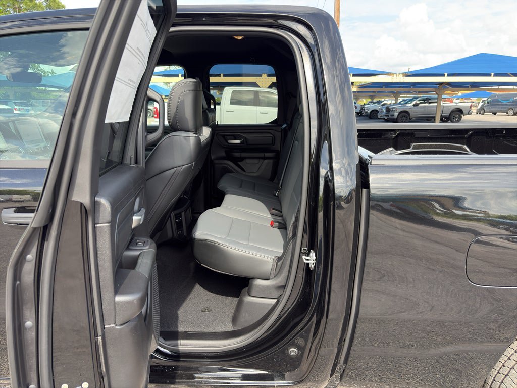 New 2026 RAM 1500 Tradesman AWD/4WD image 13