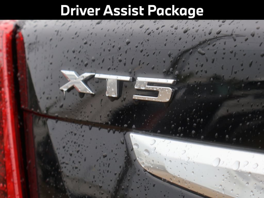 Used 2023 Cadillac XT5 Premium Luxury w/ Platinum Package AWD/4WD image 9