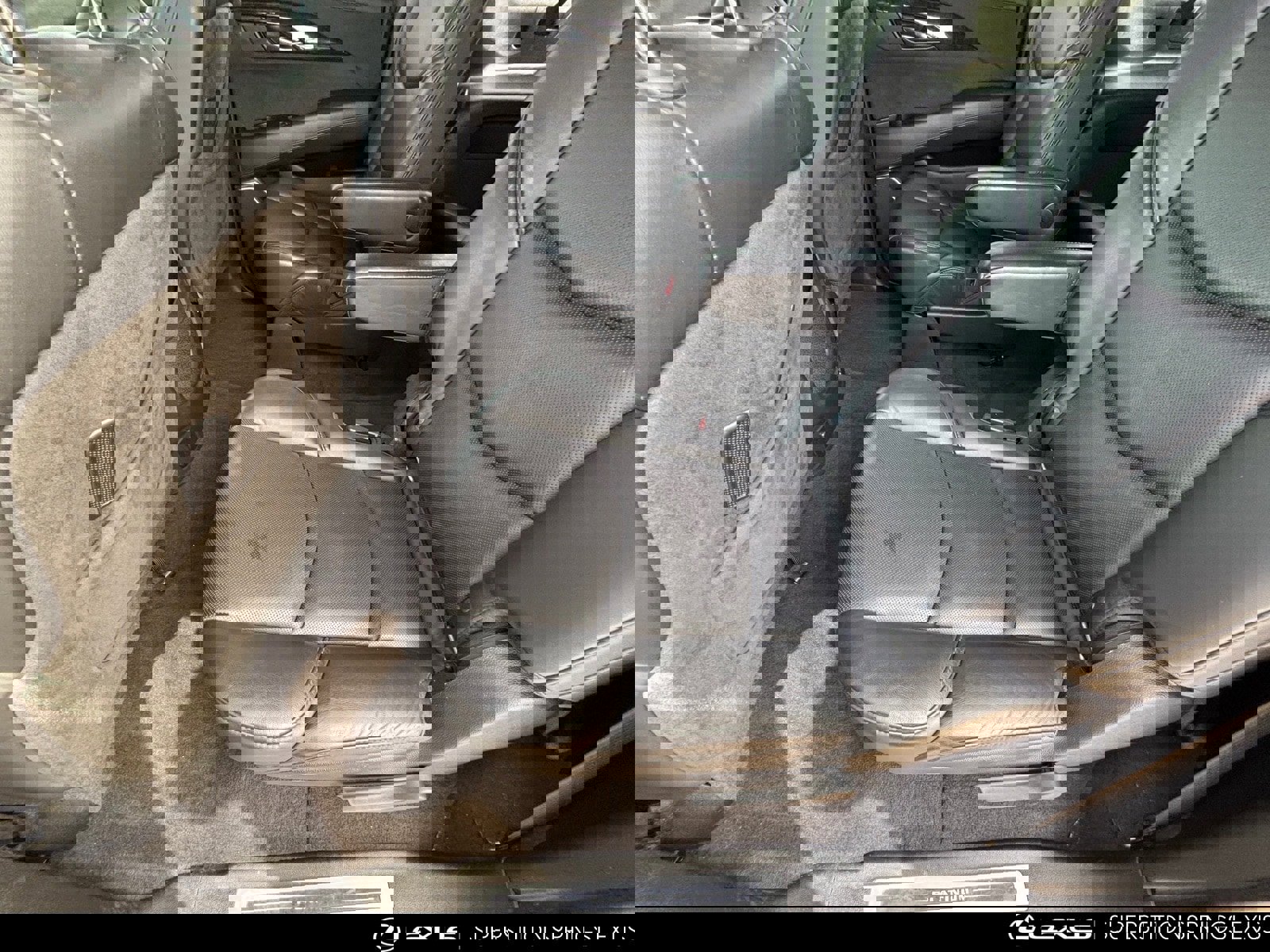 Used 2020 Cadillac Escalade ESV Platinum image 15