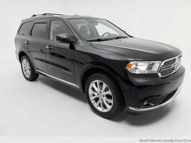 Used 2019 Dodge Durango Citadel w/ Technology Group AWD/4WD image 3