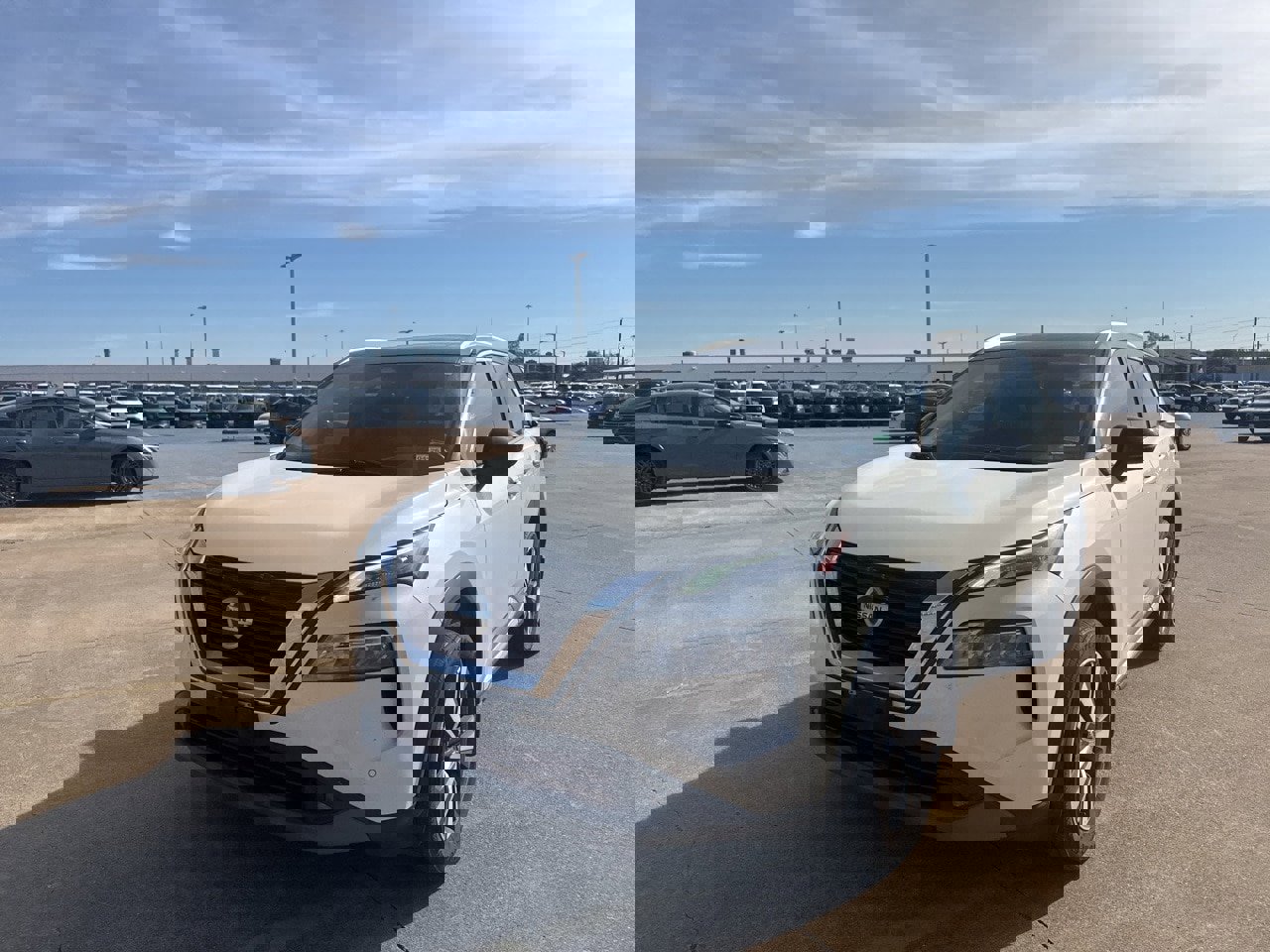 Used 2021 Nissan Rogue SL w/ Premium Package image 6