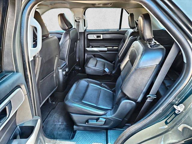 Used 2022 Ford Explorer Limited w/ Equipment Group 301A AWD/4WD image 19