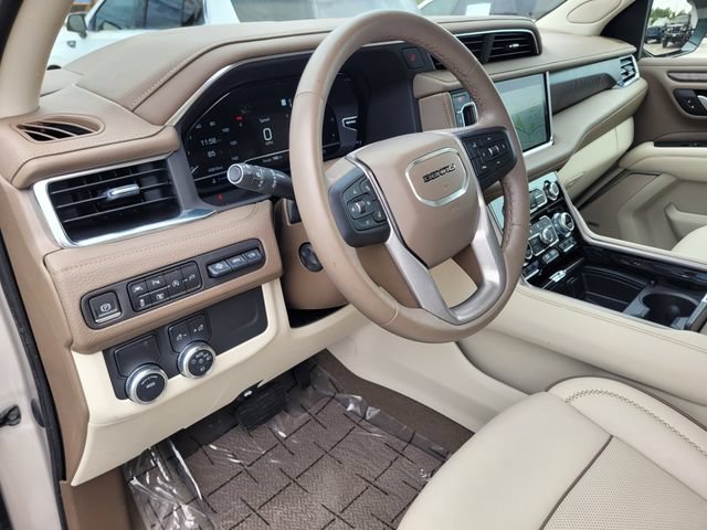 Used 2022 GMC Yukon Denali RWD image 23