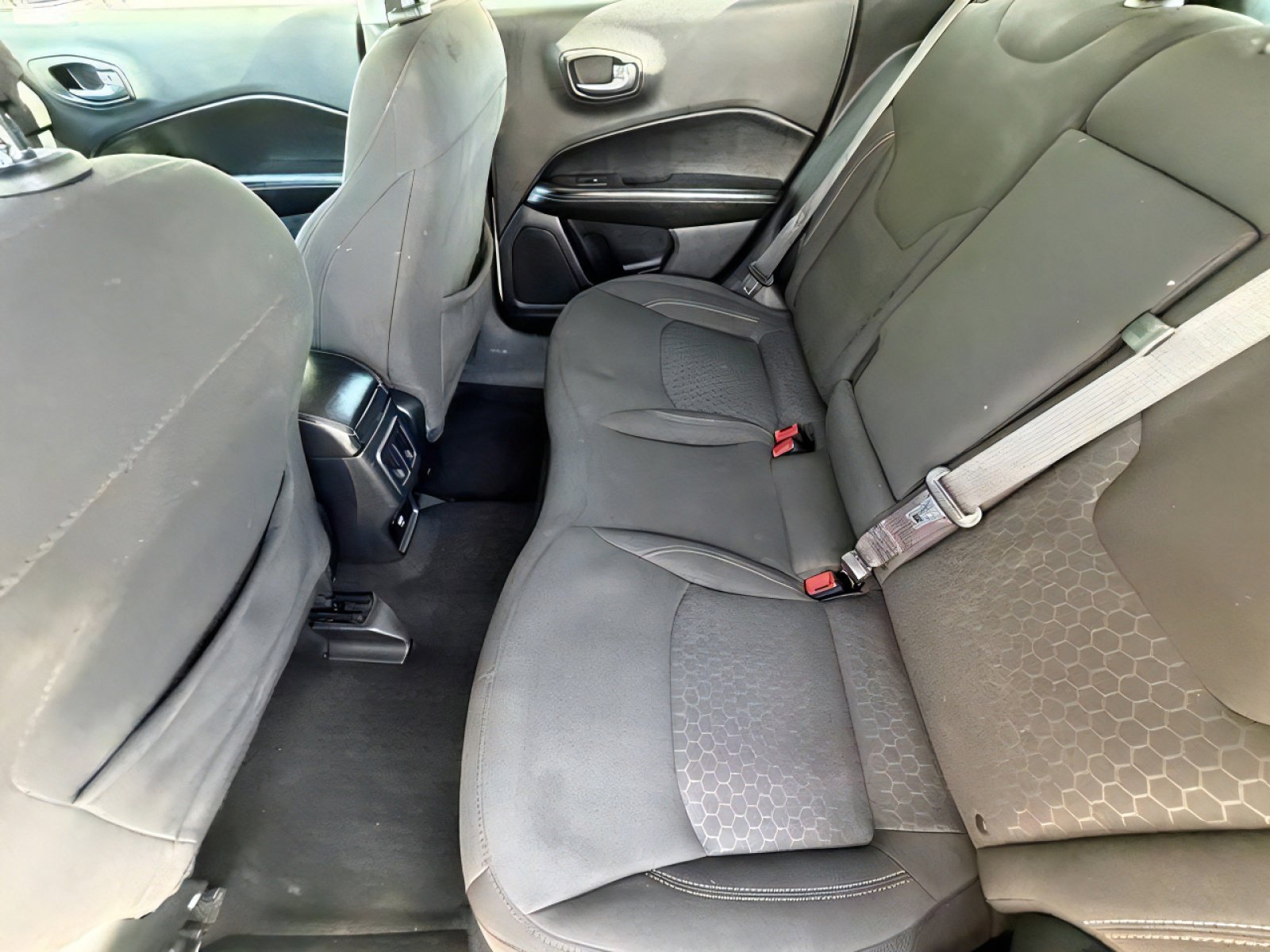 Used 2021 Jeep Compass Sport FWD image 12