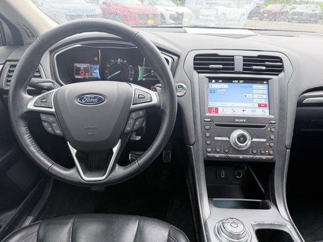 Used 2017 Ford Fusion Titanium AWD/4WD image 15
