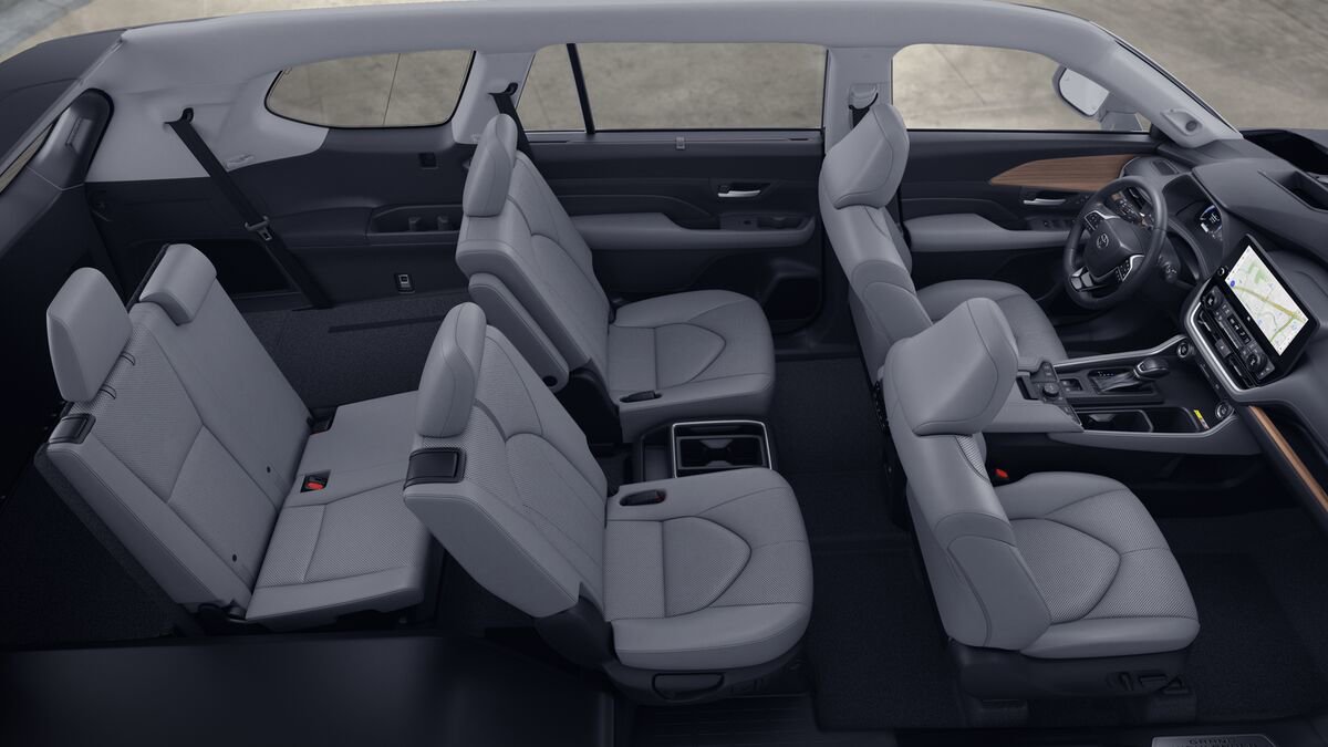 New 2026 Toyota Grand Highlander AWD image 22