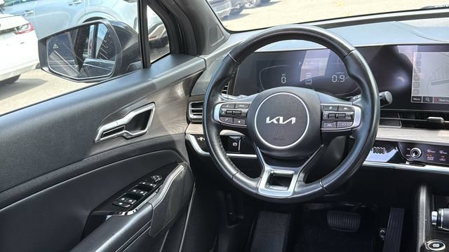 Used 2023 Kia Sportage X-Line AWD/4WD image 22