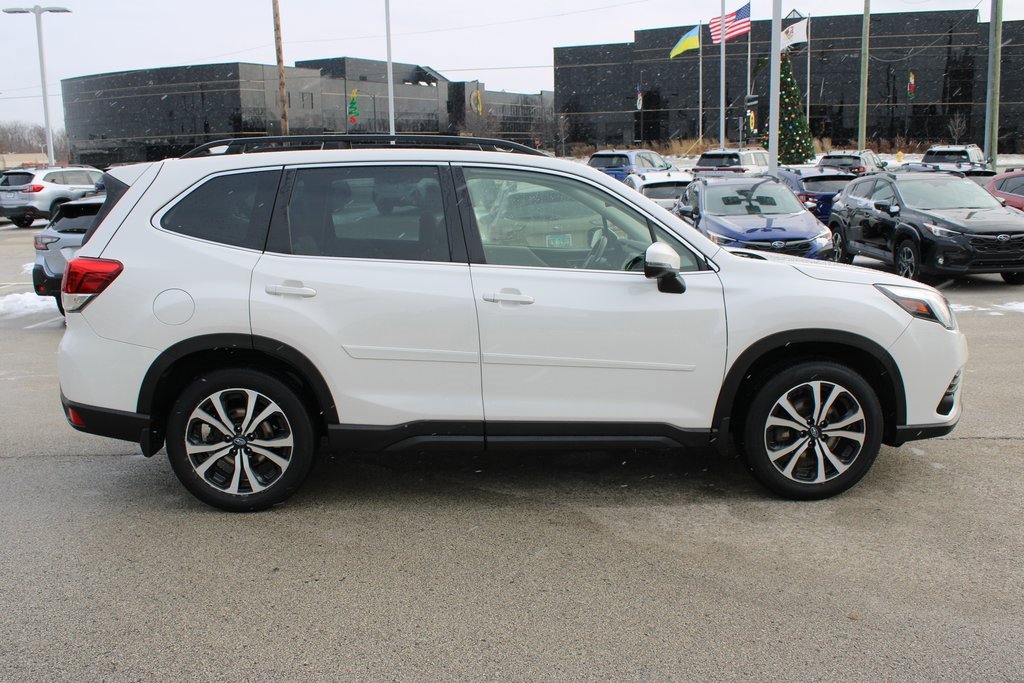 Used 2023 Subaru Forester Limited image 4