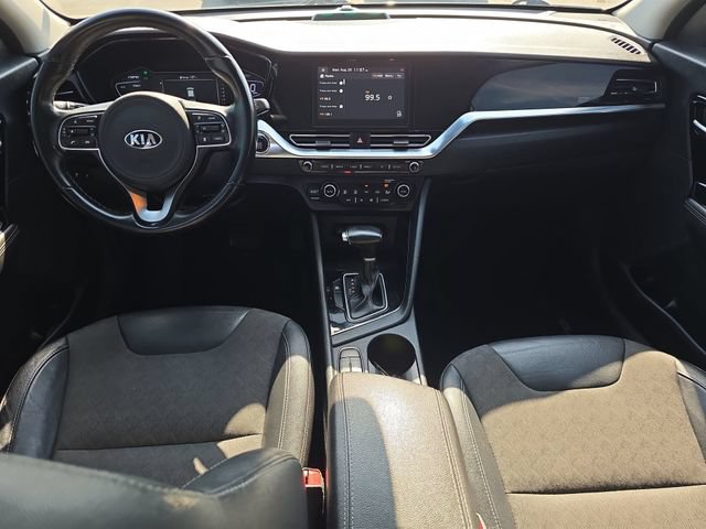 Used 2020 Kia Niro EX FWD image 10