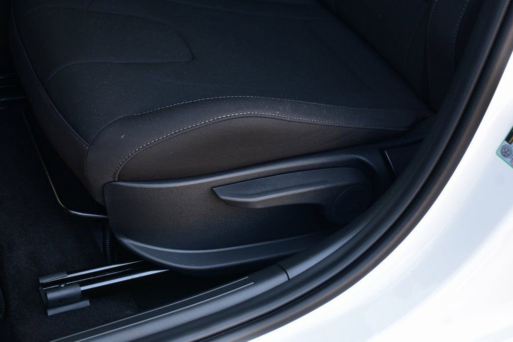 New 2026 Hyundai Elantra Sport image 21