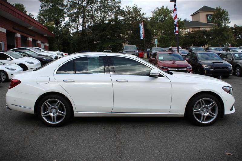 Used 2017 Mercedes-Benz E 300 image 6