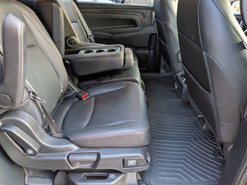 Used 2023 Honda Odyssey Sport image 32