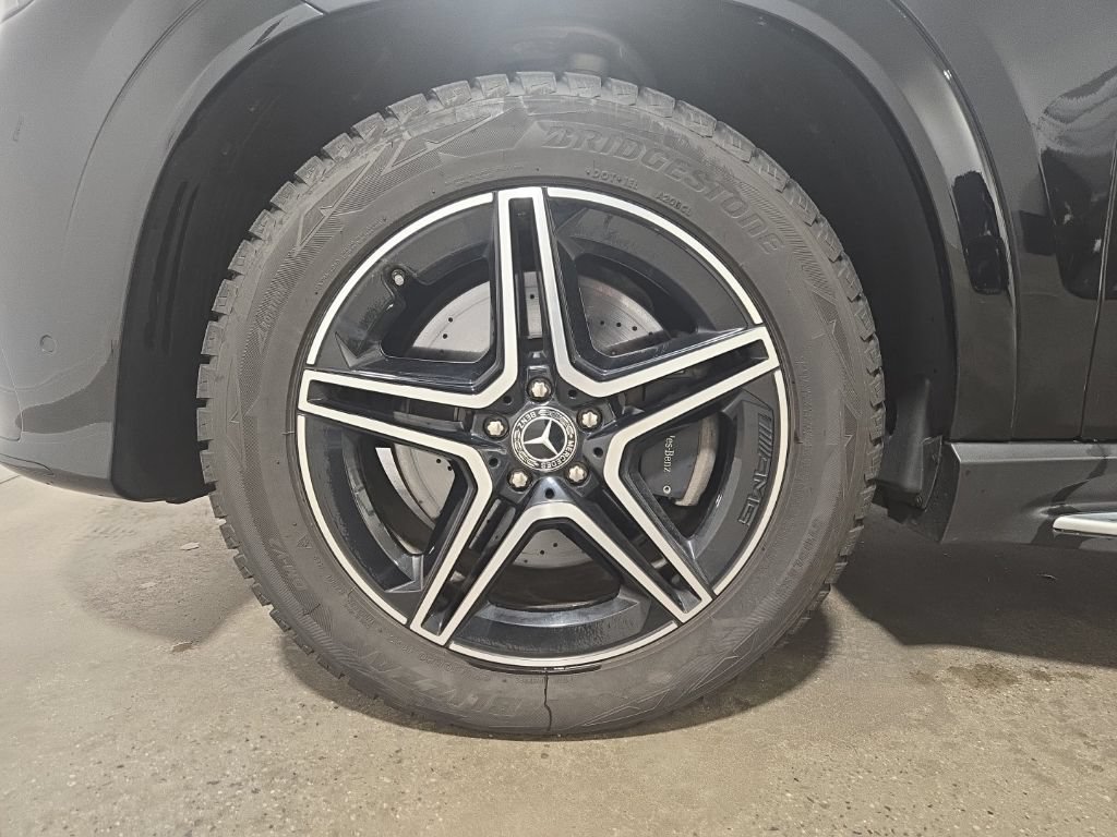 Used 2025 Mercedes-Benz GLE 580 4MATIC image 29