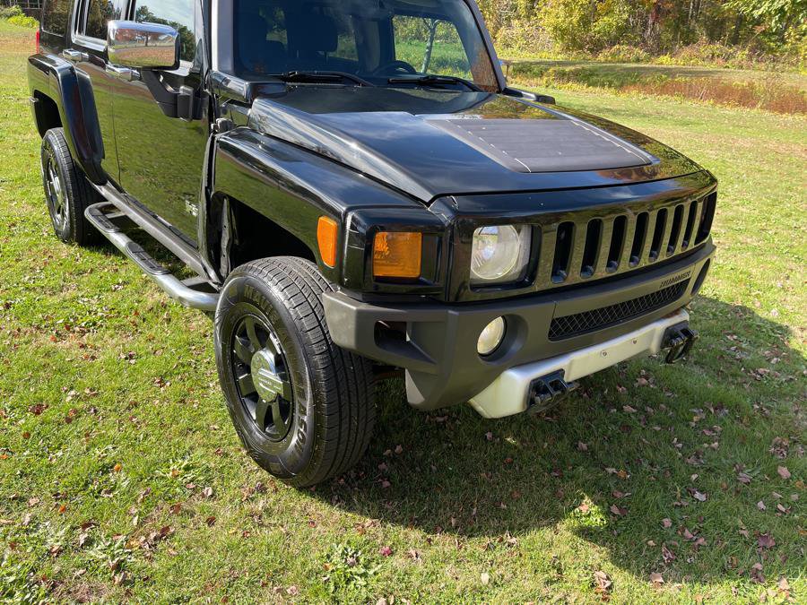 Used 2008 HUMMER H3 Luxury w/ Chrome Appearance Package