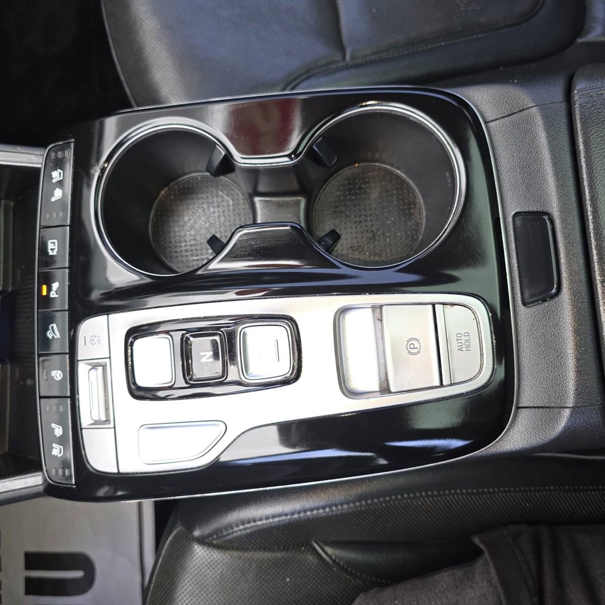 Used 2022 Hyundai Tucson Limited image 18