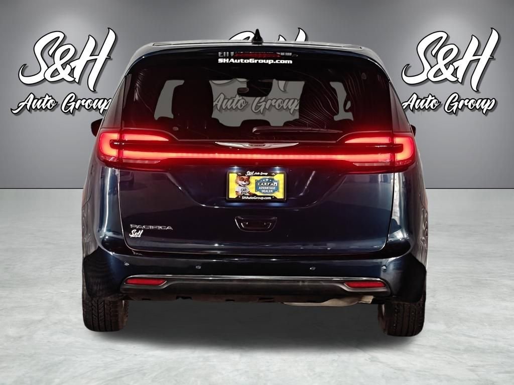 Used 2024 Chrysler Pacifica Touring image 20