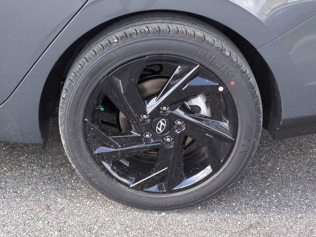 New 2026 Hyundai Elantra Sport FWD image 11