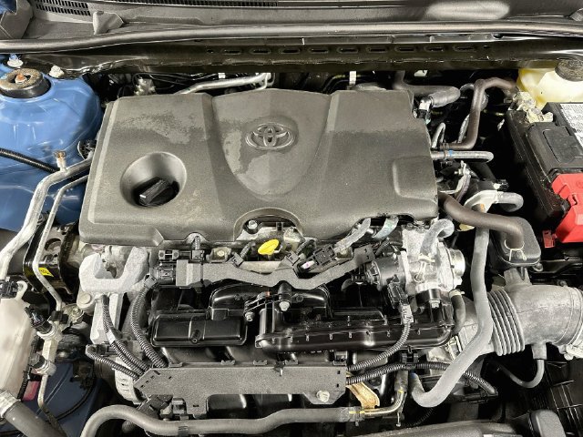 Used 2024 Toyota Camry SE w/ Cold Weather Package FWD image 33