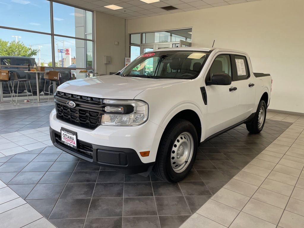 Used 2024 Ford Maverick XL FWD image 2