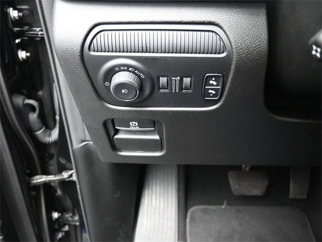 Used 2023 Jeep Wagoneer L Series II image 16