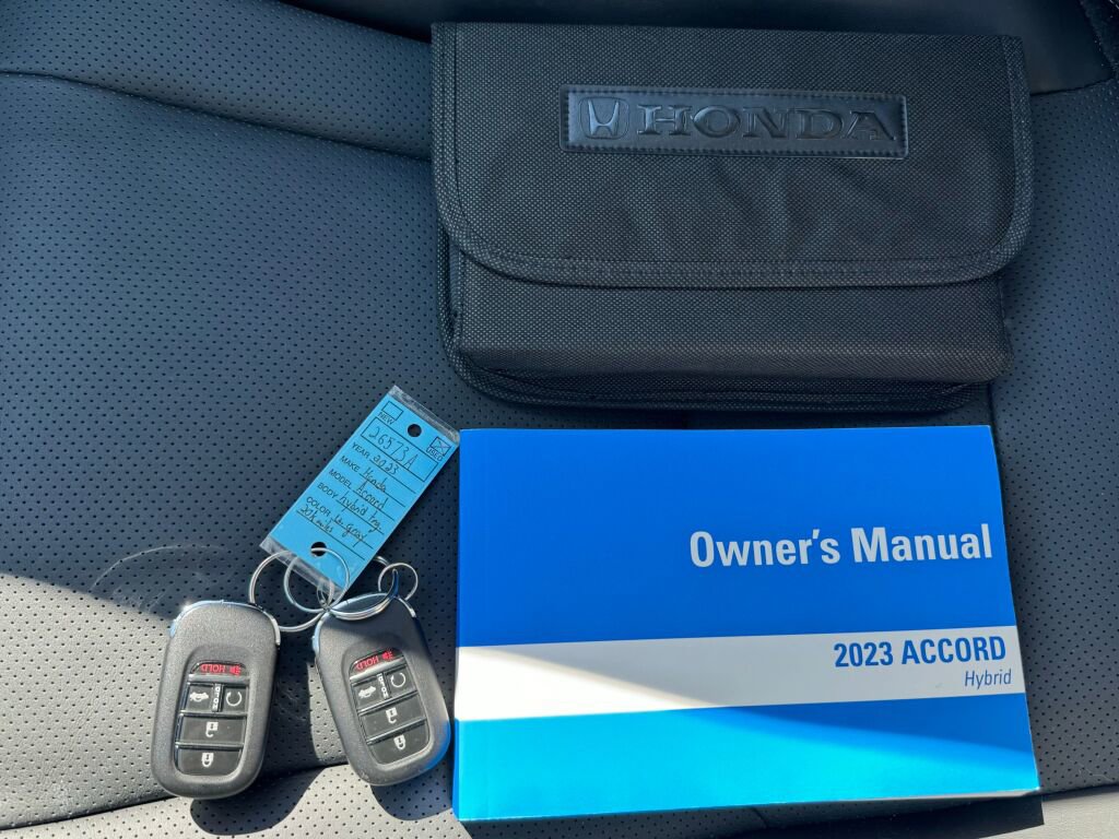 Used 2023 Honda Accord Touring image 32