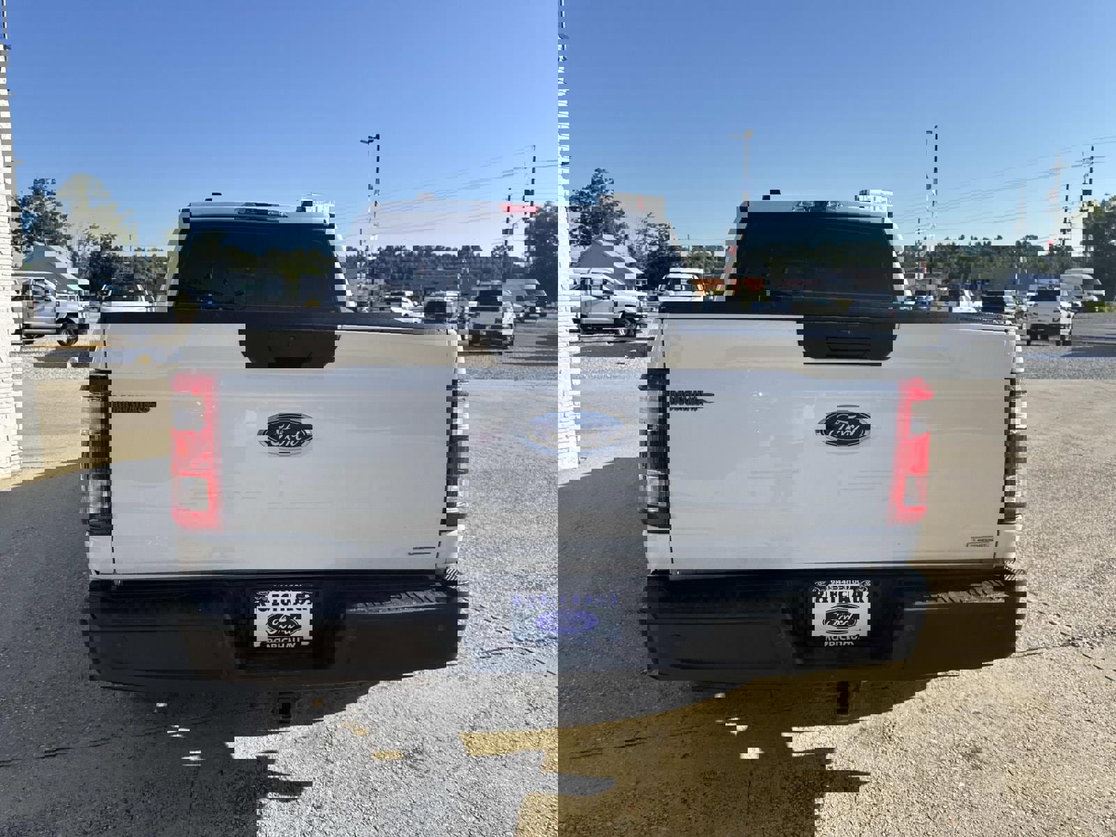 Used 2022 Ford F150 XL w/ Trailer Tow Package image 6